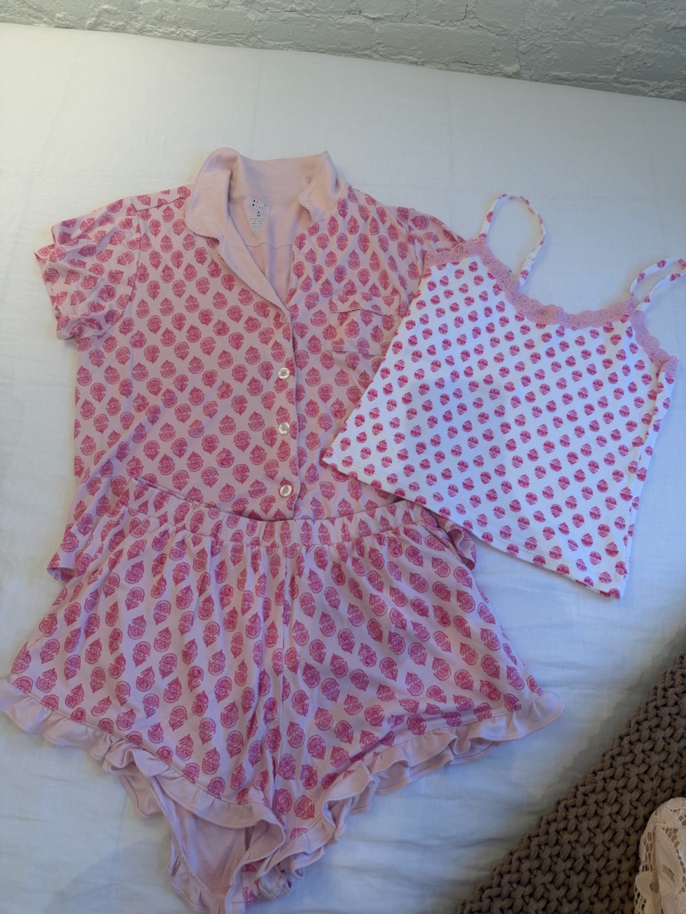 Roller Rabbit Pink Printed Three-Piece Pajama Set